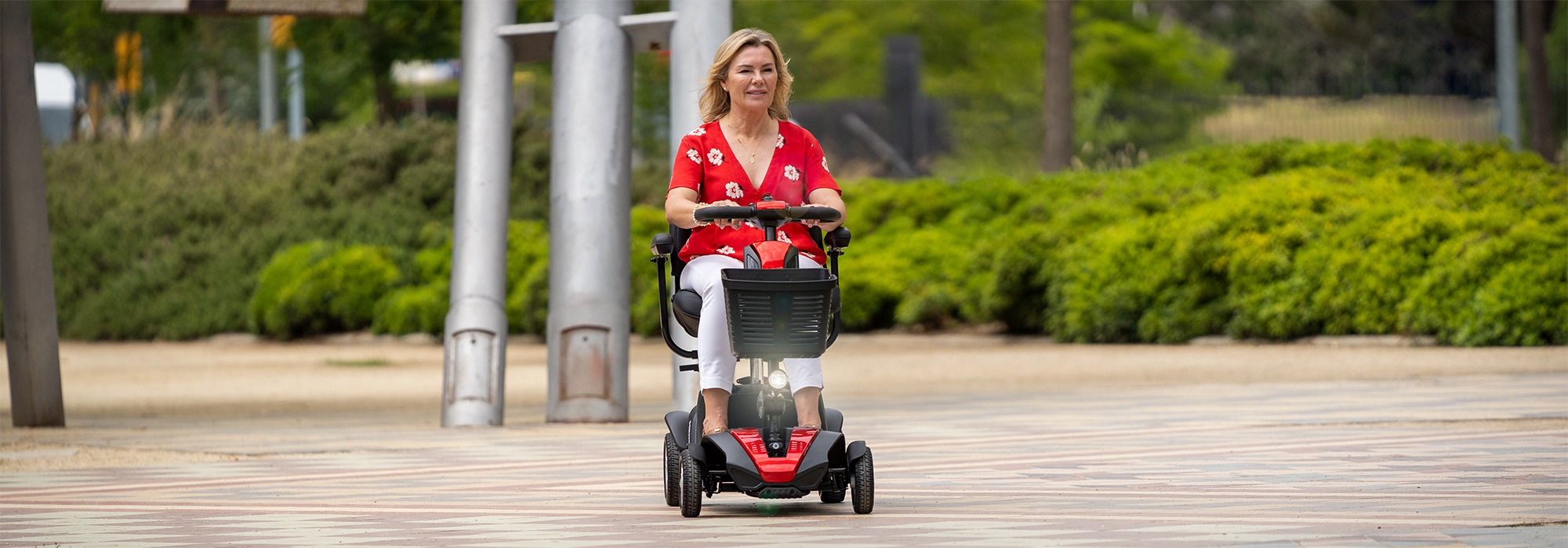 Menorka-Foto-Modelo1