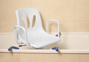 Ayudas de baño: ¿qué tipos hay y cuáles son las más útiles?