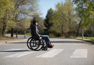 Cómo elegir el mejor cojín viscoelástico para la silla de ruedas