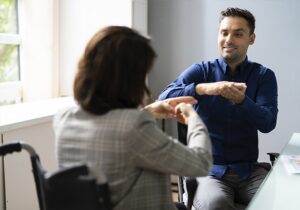 Contratos de personas con discapacidad o movilidad reducida