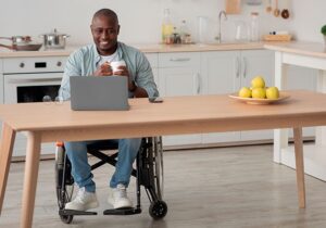 ¿Sabías que? Hay un dispositivo que te dice si estás bien sentado