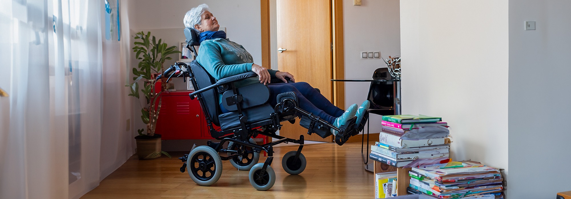 silla-de-ruedas-balanca-10-11-totalcare_foto_modelo-1