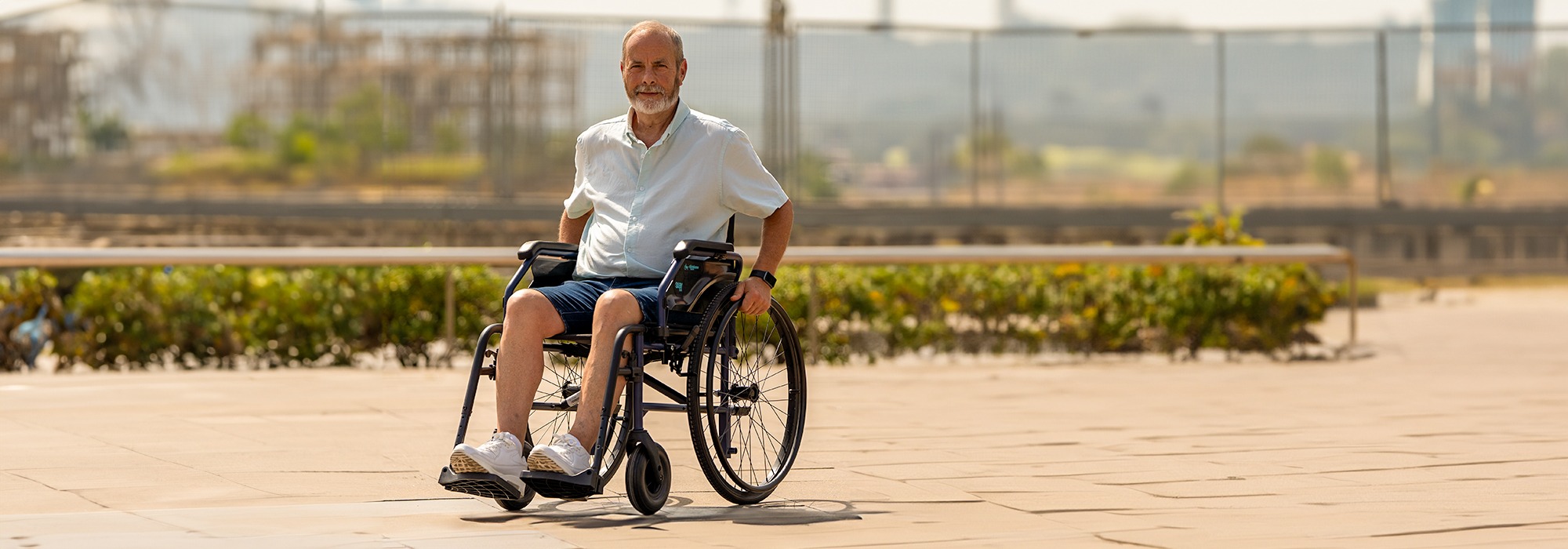 silla_de_ruedas_manual_saby-30-31-totalcare_foto_modelo-1
