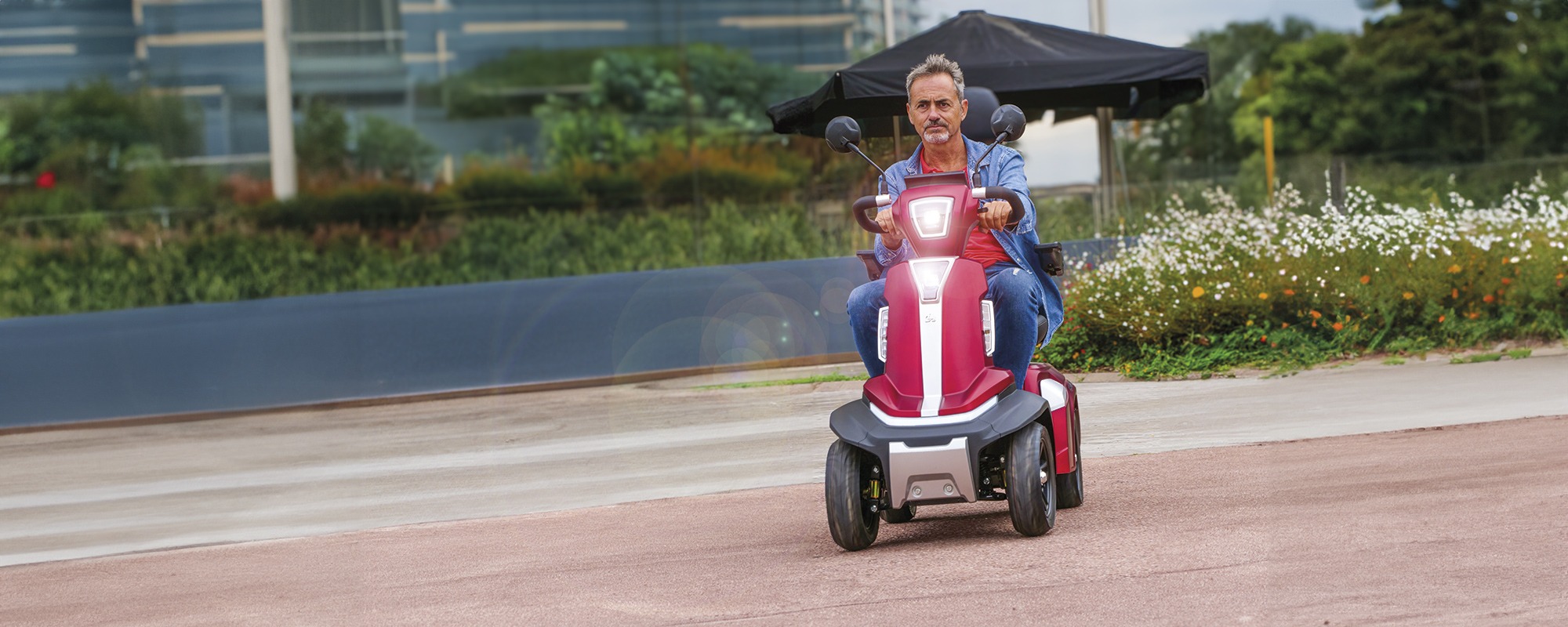 scooter-grande-madagaskar_foto-modelo-02