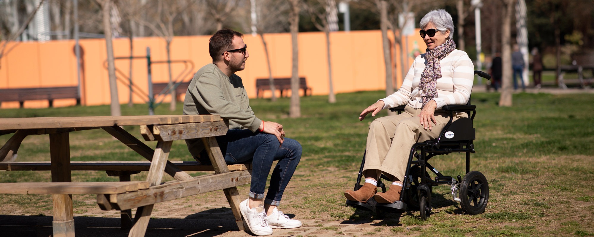 silla_de_ruedas_manual_sol-30-31-totalcare_foto_modelo-2